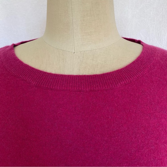 Pure cashmere 2ply Sm crewneck long sleeve dark pink - Picture 6 of 7